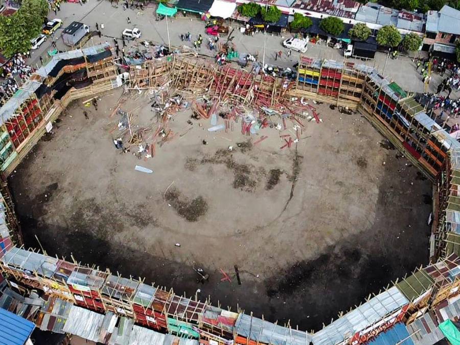 Pánico, muertos y heridos: Así fue el desplome de gradería en corrida de toros en Colombia