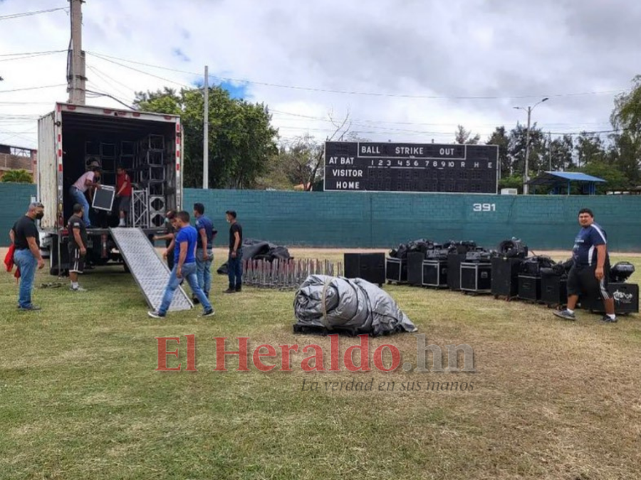 ¡Exclusiva! Así luce el escenario para el concierto de Christian Nodal en Honduras