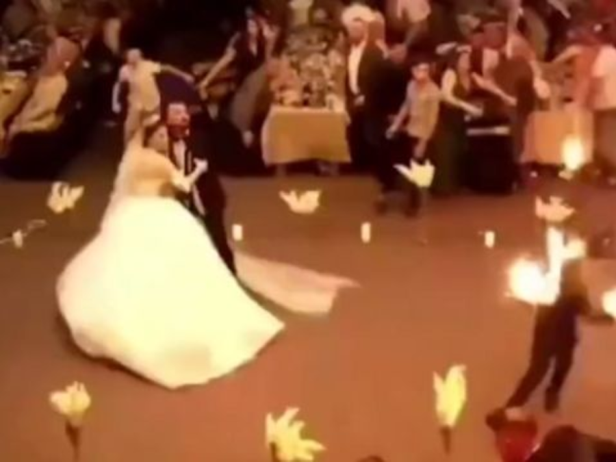 Dolor, ira y llanto: trágica boda dejó al menos 100 personas muertas tras incendio en Irak