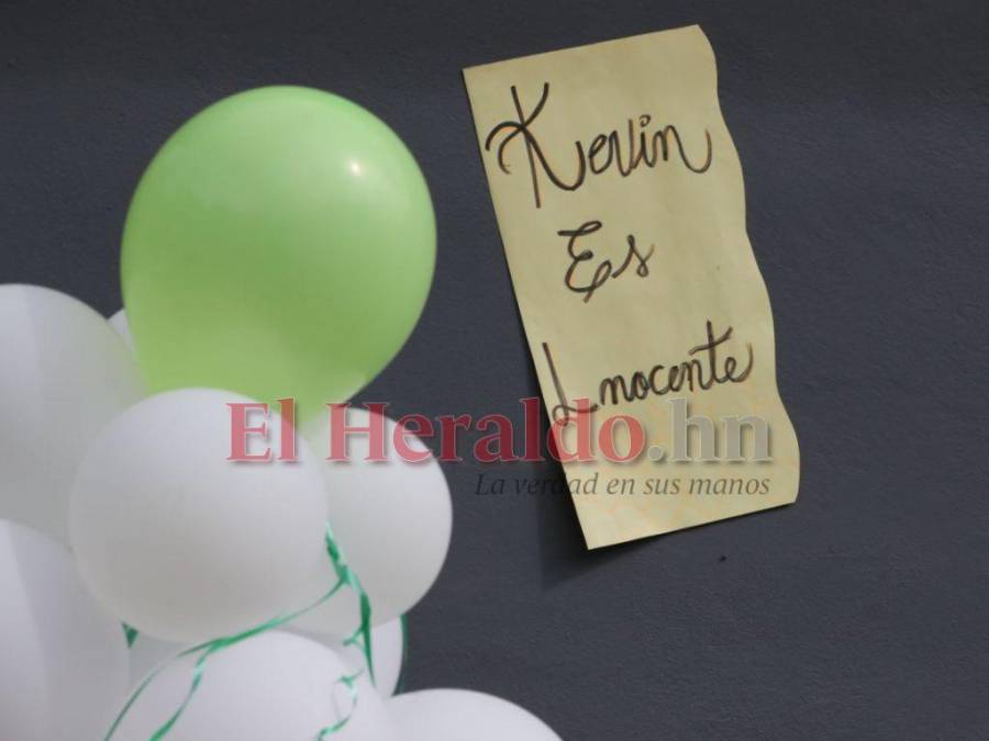 Fiesta en El Chimbo tras fallo de inocencia de Kevin Solórzano (FOTOS)