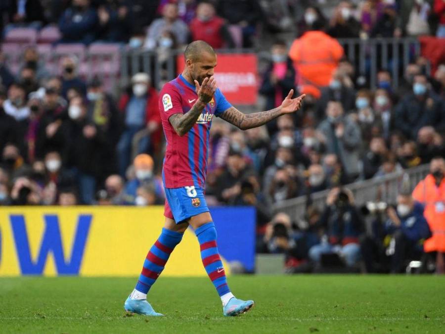 En imágenes: Locura azulgrana y decepción colchonera, así se vivió el Barça-Atleti