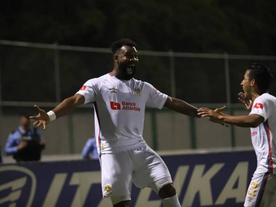 Benguché imparable, emotivo festejo de Troglio y decepción azul: así se vivió el triunfo de Olimpia sobre Motagua