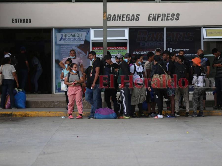 Enfermos, hambrientos y lejos de su sueño: odisea de migrantes en su paso por Honduras