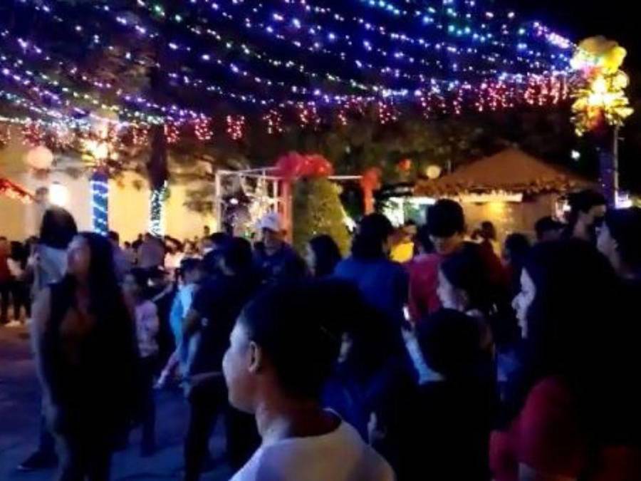 Comayagua brilla con su tradicional Paseo Navideño y da inicio a su Feria Patronal