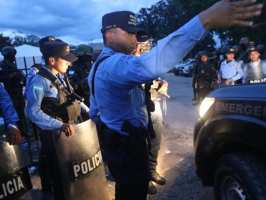 12 horas después del horror: cerco policial en PNFAS tras salvaje matanza de 41 reclusas
