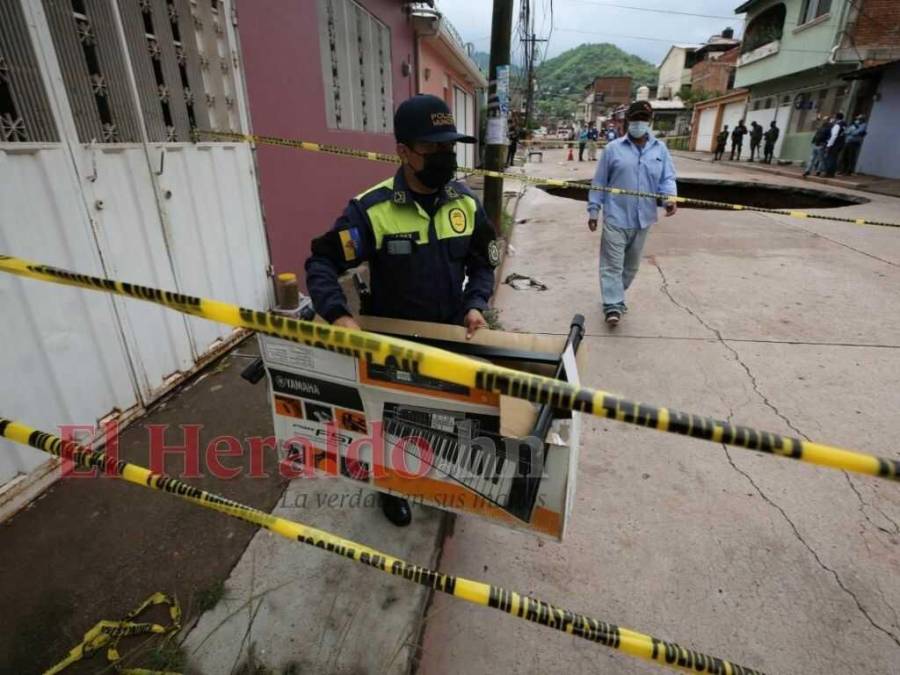 Destrucción y ruinas: lo que dejó la lluvia en su paso por la capital