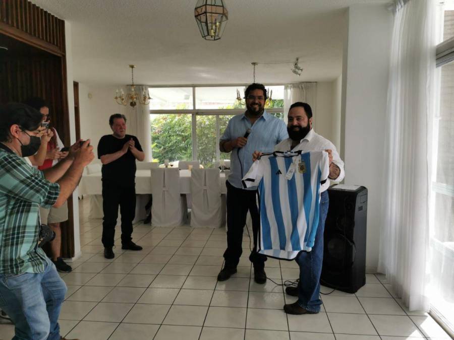 Así disfrutó la comunidad argentina en Honduras el decisivo partido contra México en el Mundial de Qatar 2022