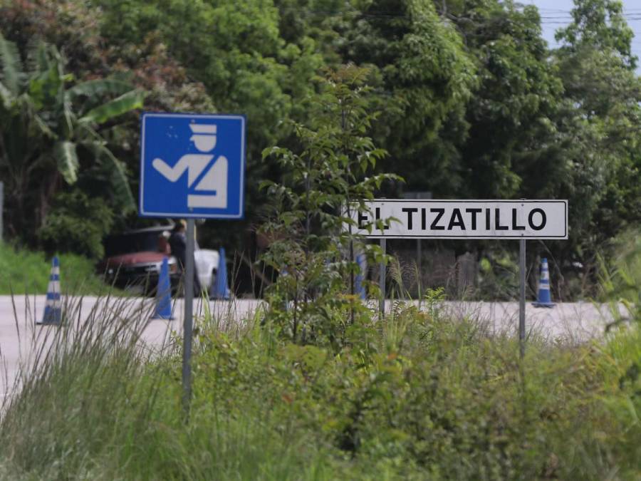 Fotos: Raspan la calle de alivio de la carretera al sur de la capital