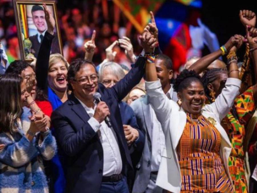 Francia Márquez, la exempleada doméstica que alcanzó la vicepresidencia de Colombia