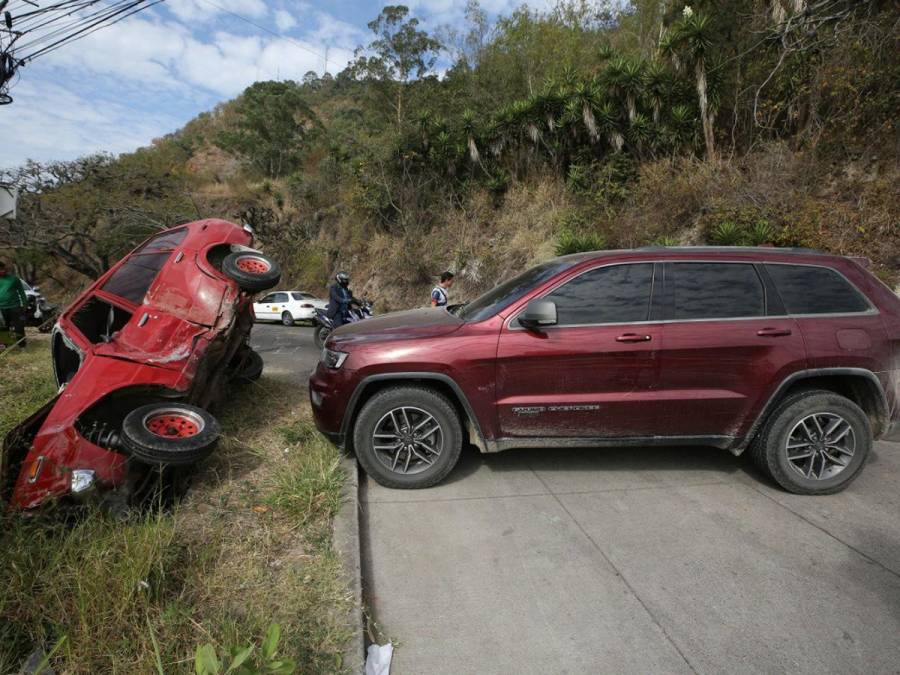 Las imágenes del accidente que dejó tres heridos en cuesta de El Hatillo
