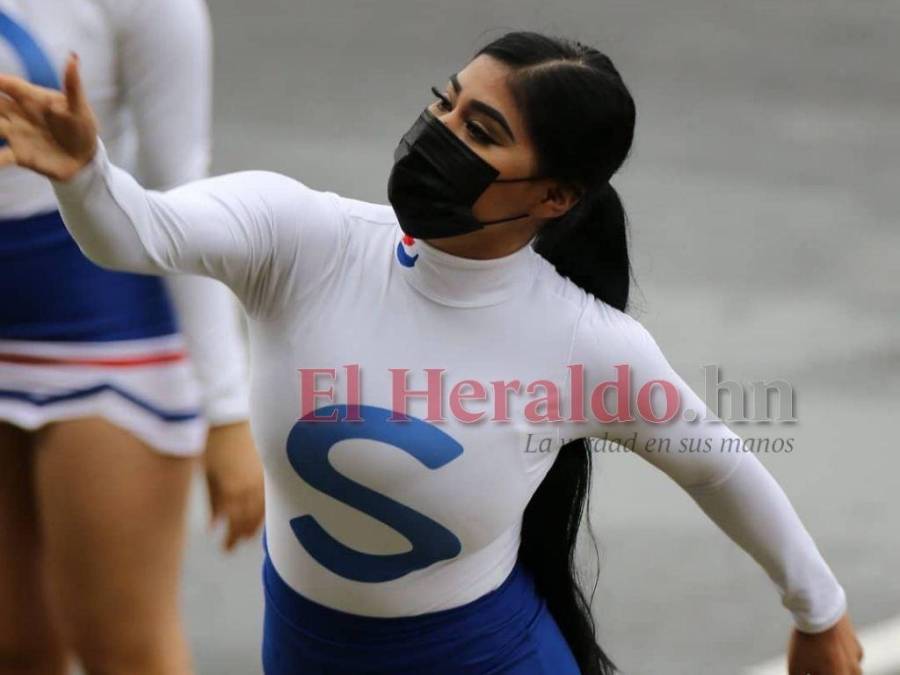 Hermosas mujeres adornan la final de ida entre Motagua y Real España