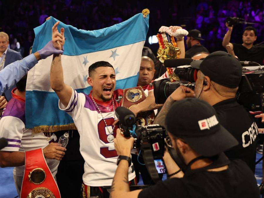 ¡Campeón mundial! Las mejores imágenes del triunfo de Teófimo López sobre Jamaine Ortiz