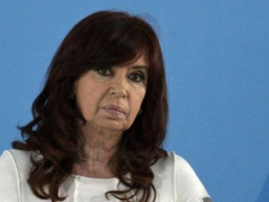 Cristina Kirchner, la poderosa líder argentina -amada por unos, odiada por otros- condenada a seis años de cárcel