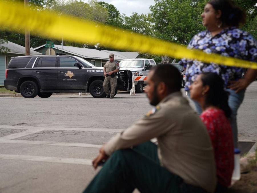 Terror, zozobra y dolor, lo que se sabe de la masacre que dejó 15 muertos en una escuela de Texas