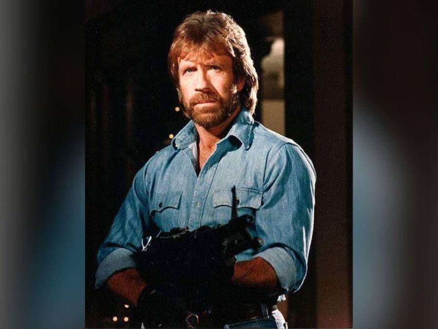 Chuck Norris celebra sus 84 años más activo que nunca; así ha sido su cambio físico