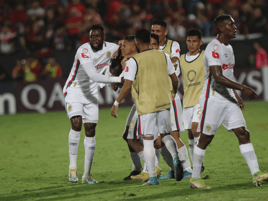 ¡Rey León! Imágenes del festejo de Olimpia tras ganar la Concacaf League 2022