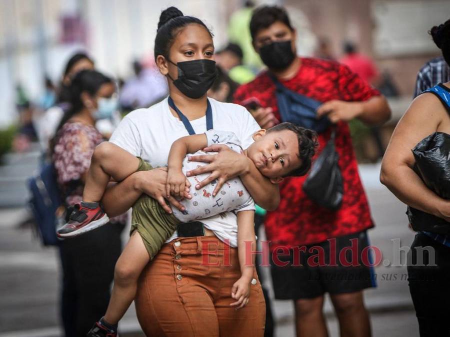 Amorosas, compresivas y fuertes, así son las madres hondureñas (Fotos)