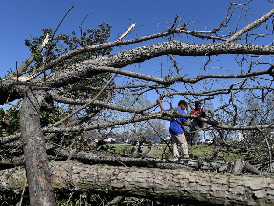 Impactantes fotos que muestran la destrucción causada por tornados en Misisipi