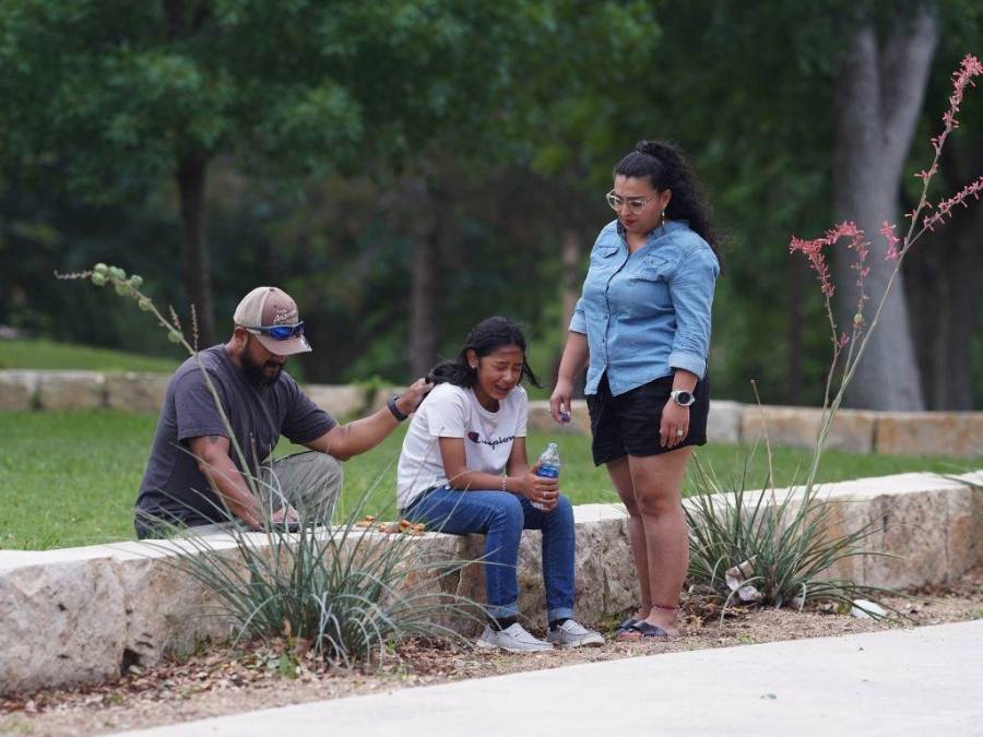 Los desgarradores testimonios de sobrevivientes a la masacre en escuela de Texas