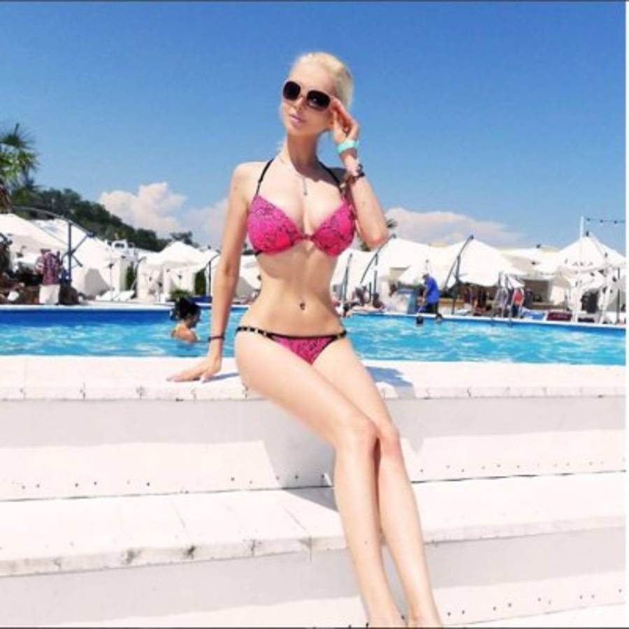 FOTOS: Así luce la barbie humana sin maquillaje