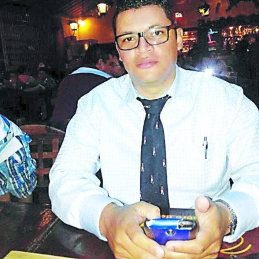 Este sábado llegan los restos de Óscar Madrid, el tercer héroe bombero