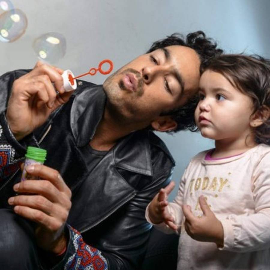 El avión en el que viajaba Aarón Díaz fue impactado por un rayo