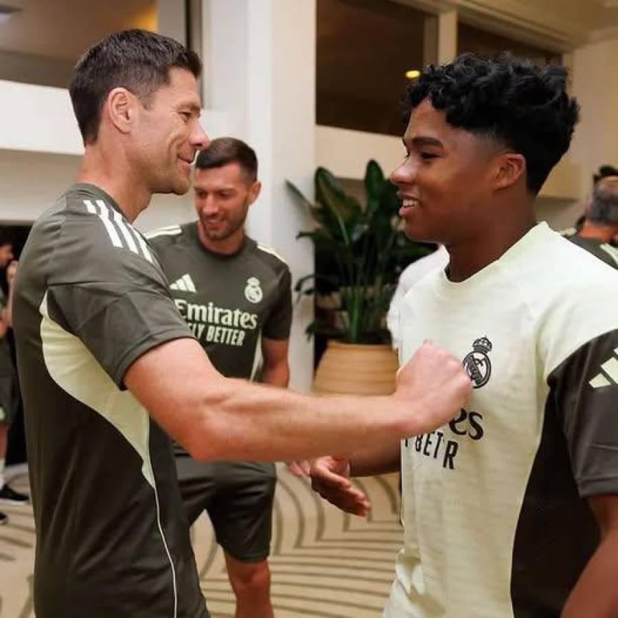 Jugador tiene pensado dejar el Real Madrid; Xabi Alonso no lo pone a jugar