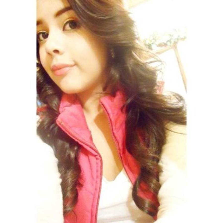 Allison Sánchez, la palillona que impactó en los desfiles patrios de Honduras