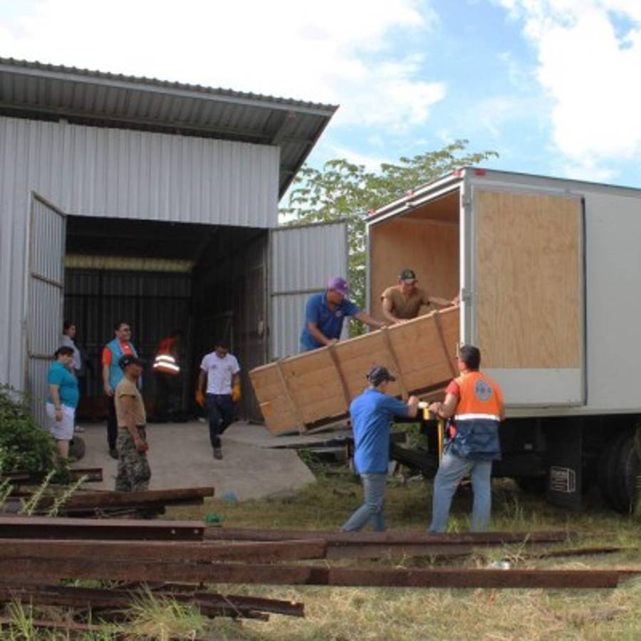 Este lunes retornan a Honduras 306 migrantes