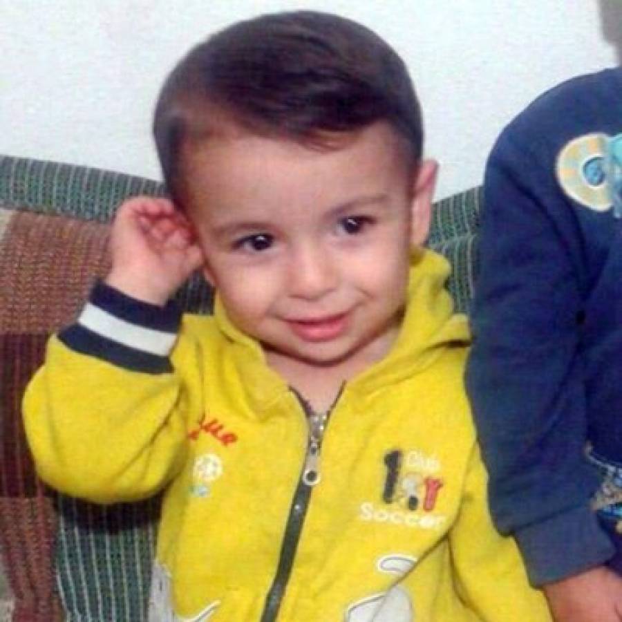 Padre del niño sirio ahogado: 'Abracé a mi mujer y niños y me di cuenta de que estaban muertos'
