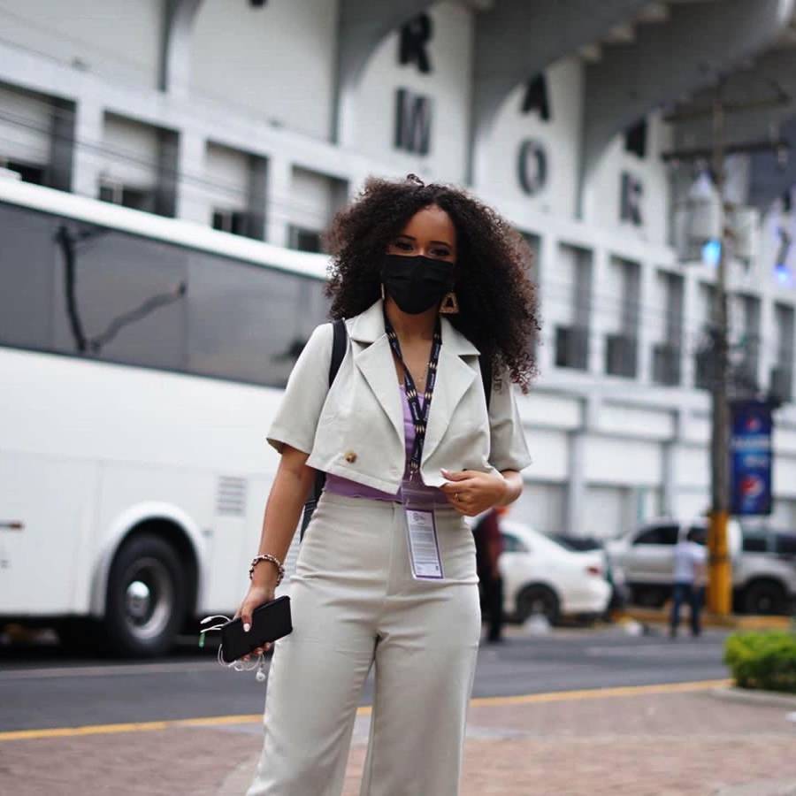 Emma Ramos en el estadio Francisco Morazán de San Pedro Sula.