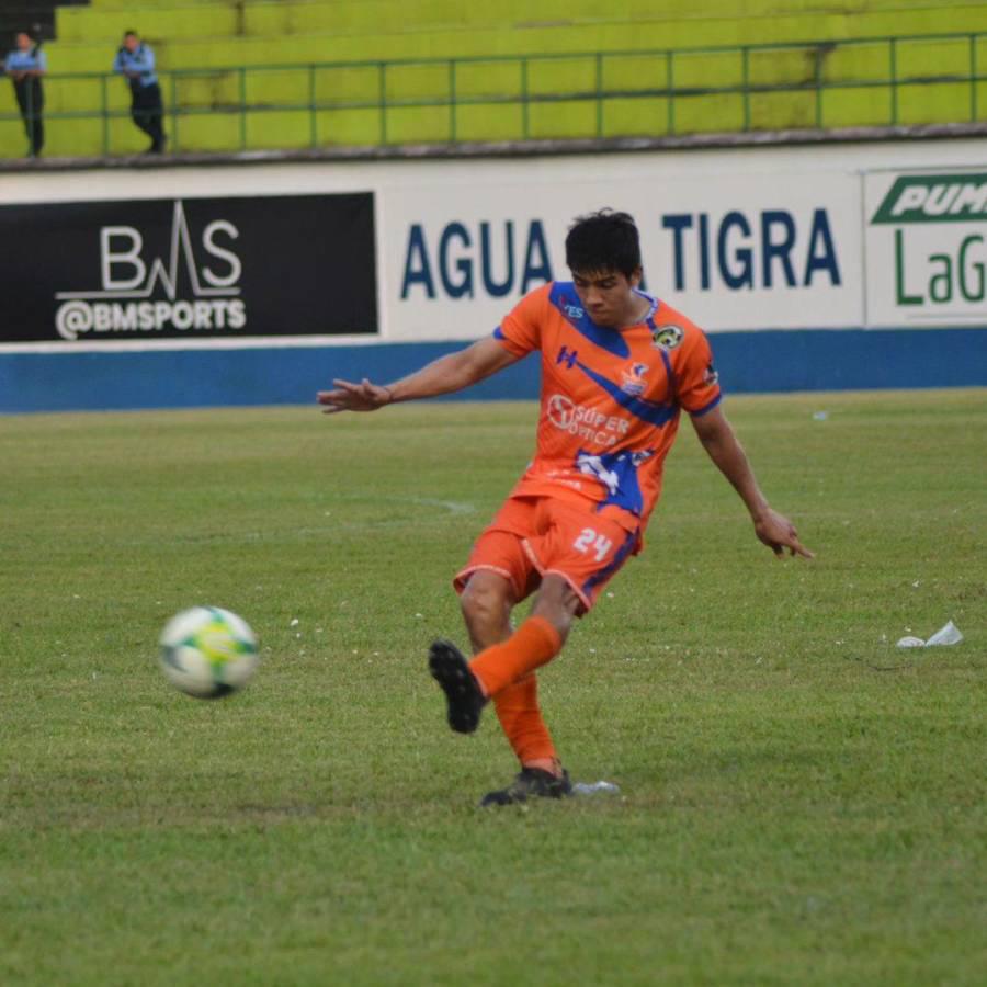 ¡Fichajes! Dos al extranjero, Motagua presenta alta y Olimpia cerca de atacante