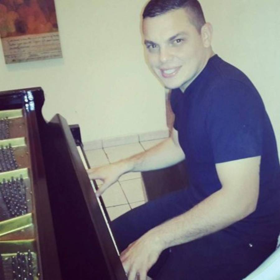 Cantante hondureño Gustavo Moreno, vocalista de 'La banda de los Cien Años', se suicidó