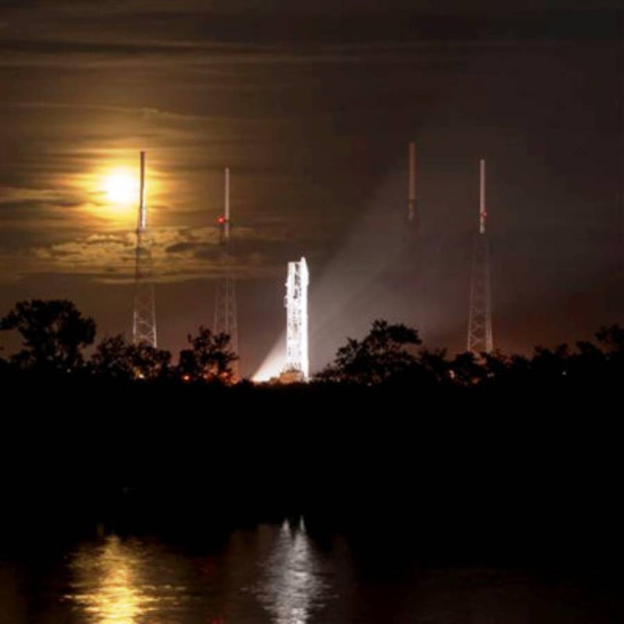 NASA lanza sonda para explorar atmósfera de Marte