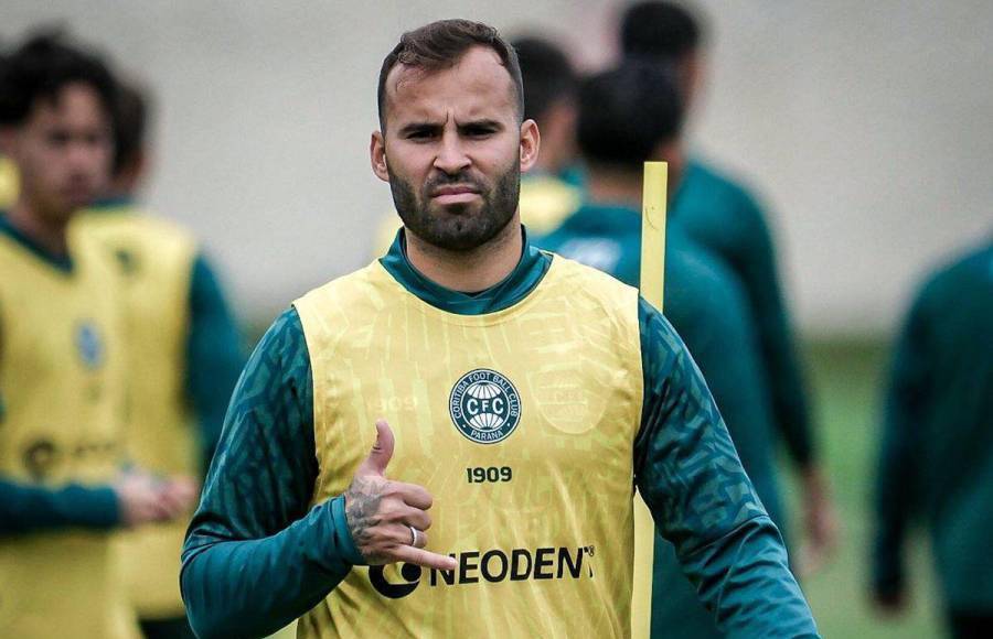 La larga lista de jugadores que se quedaron sin equipo