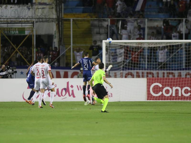 Olimpia derrota a Cartaginés y se mete a semifinales de Copa Centroamericana