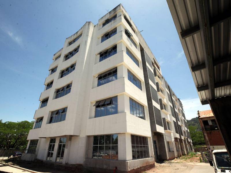 El inmueble de la AMDC en la colonia 21 de Octubre continúa abandonado desde 2019 y autoridades anuncian su reactivación.