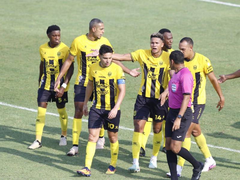 Marathón inicia firme las triangulares del Grupo A tras vencer a Real España en Liga Nacional