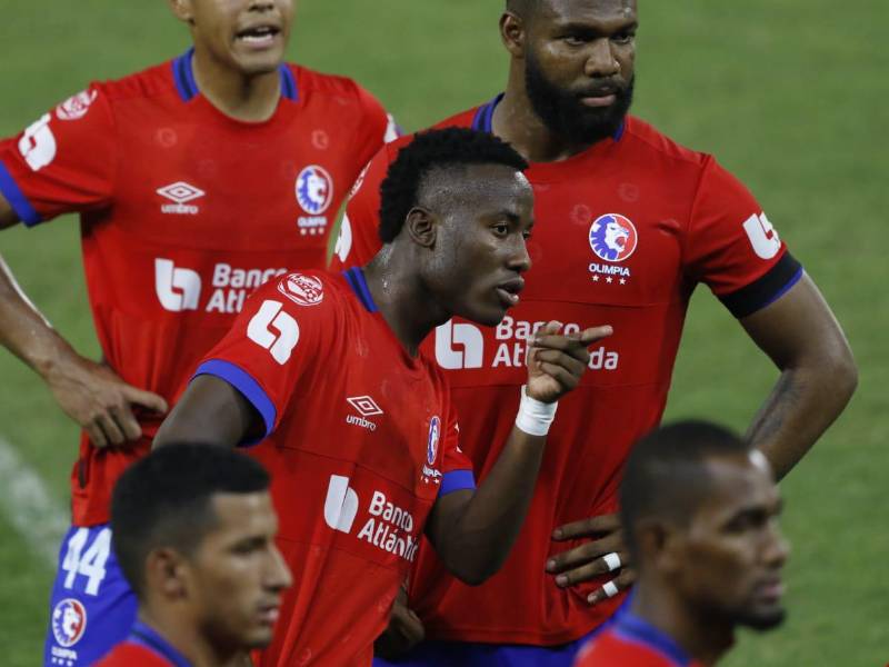Marathón con ayuda del VAR elimina a Olimpia de la triangular y se ilusiona con otra final