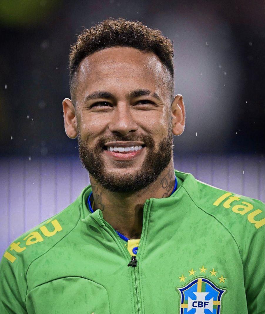 Neymar sacude al mundo del fútbol con la decisión que pretende tomar