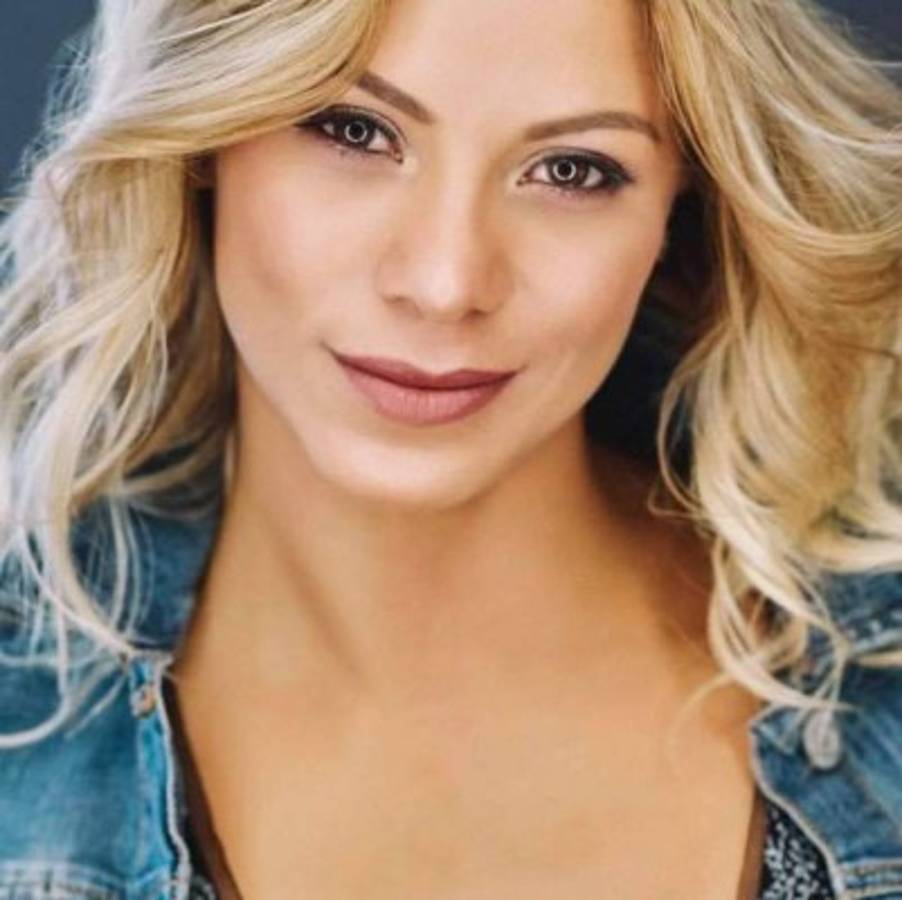 La hondureña Iveth Lords fue modelo del programa X-0 .