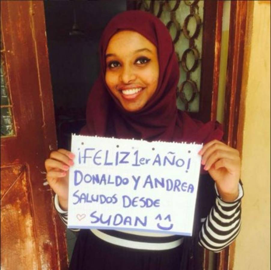 Hondureño celebra de forma 'ingeniosa' primer aniversario de novios