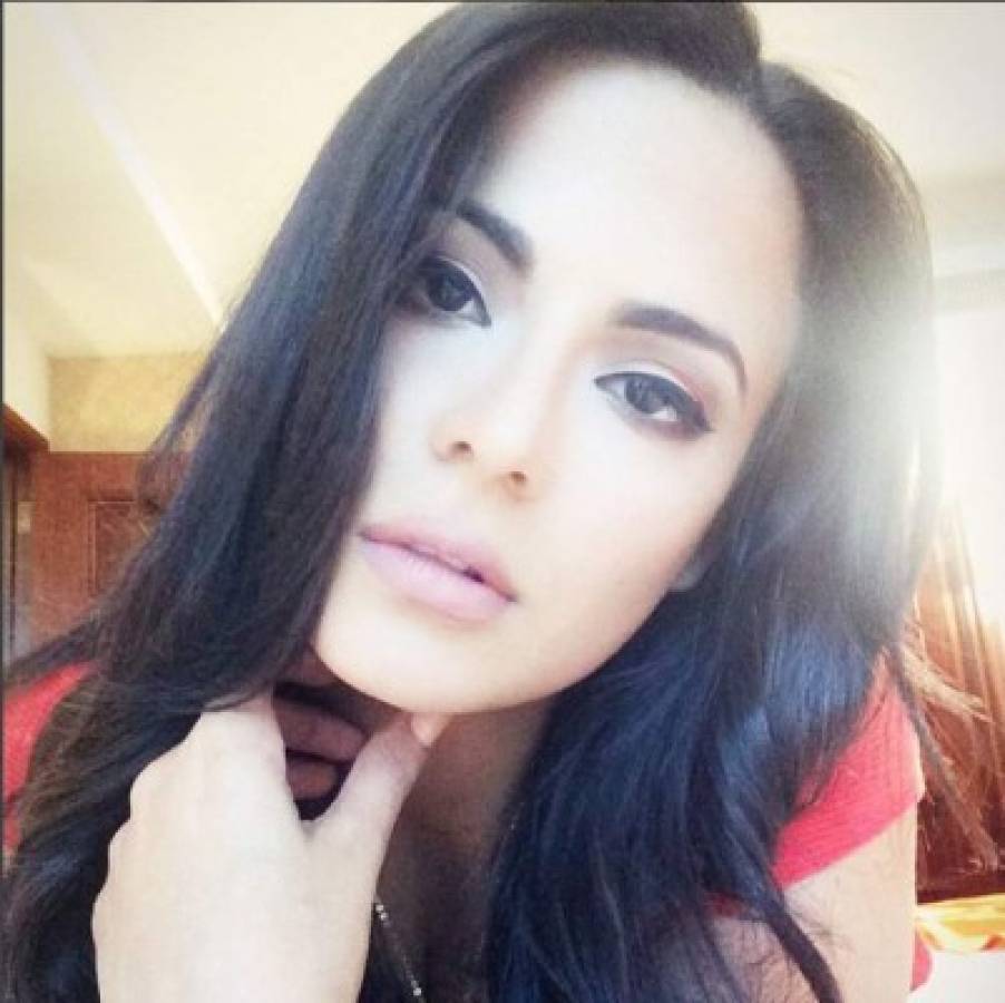 Samantha Velásquez, la sensual hondureña presentadora de televisión