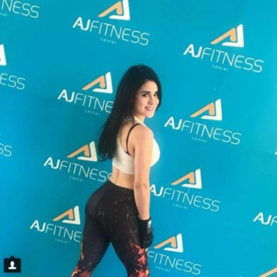 Ónice Flores 'Campanita' hace arder Instagram con sexy foto de su abdomen