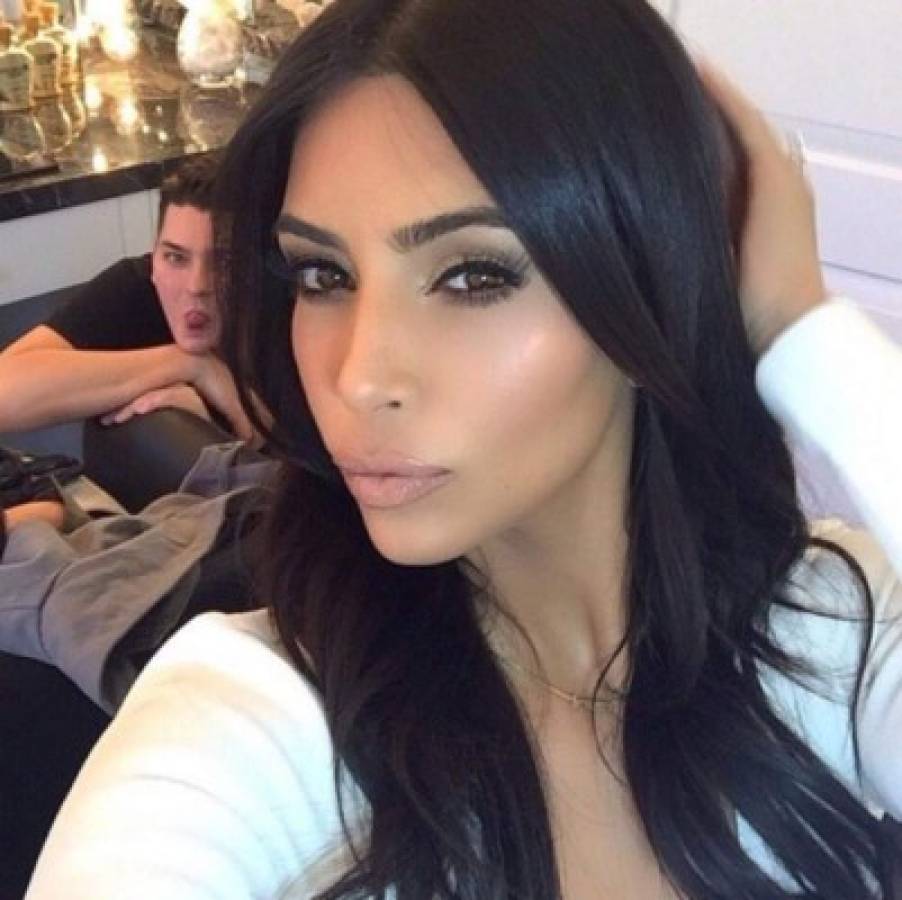 Kim Kardashian decidió empezar el mes de febrero al natural.