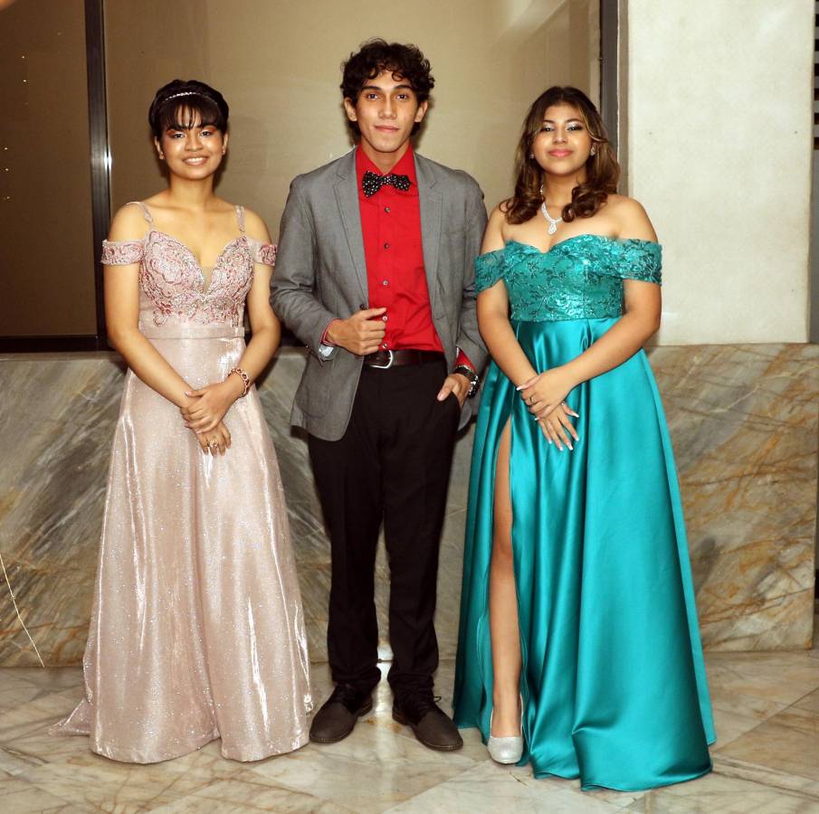 Seniors de Mayan School festejaron al estilo de New York