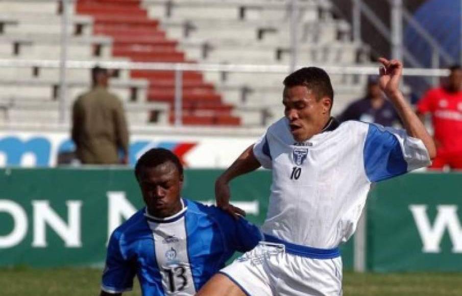 Evolución de los uniformes de la Selección de Honduras en eliminatorias mundialistas