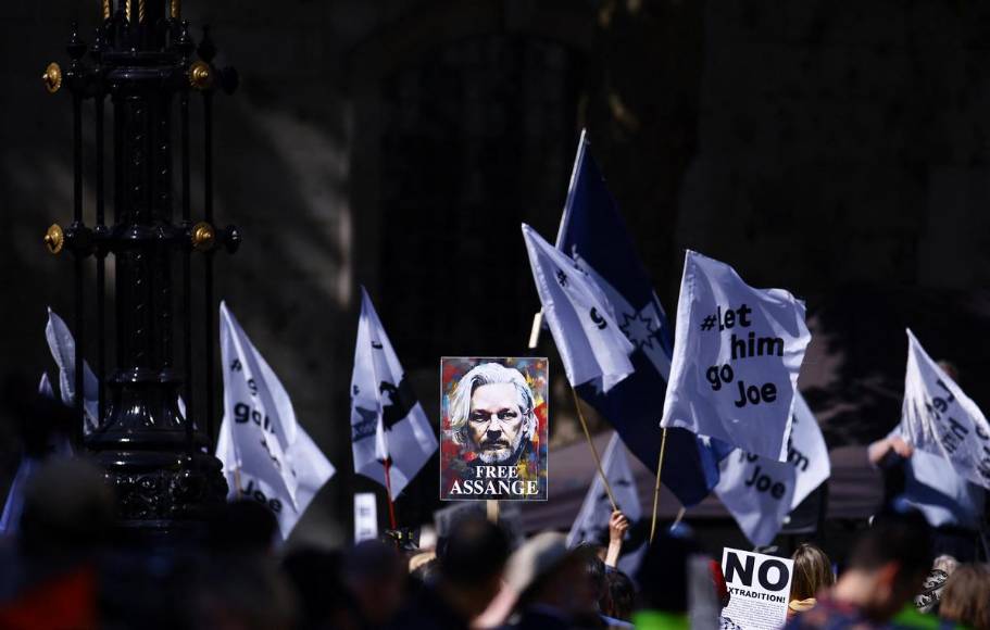 Julian Assange, el hombre que se convirtió en símbolo de la libertad de información