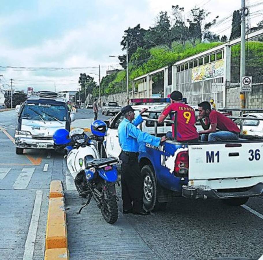 Honduras: Mujer muere atropellada cuando iba en busca del saber
