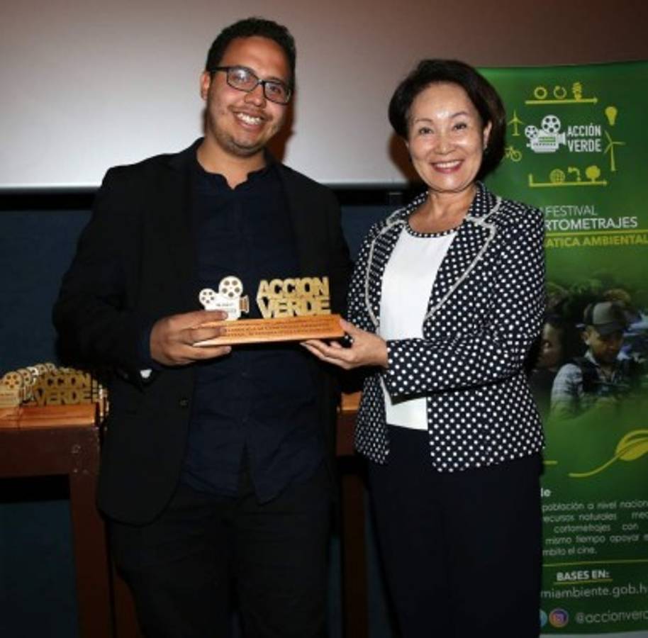 'Conéctate” gana Festival Acción Verde